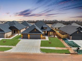 5108 Misty Wood Ln, Mustang, OK 73064