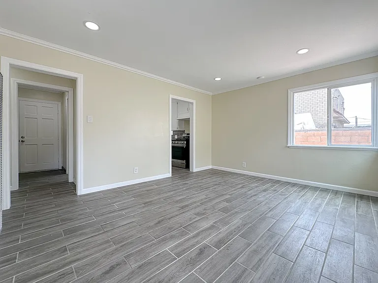 4520 Marine Ave — Photo 4