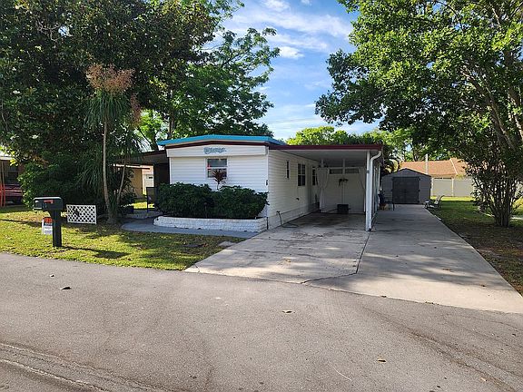 2nd image of 28 Sophie Ave