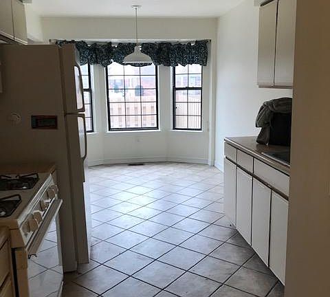 2nd image of 43418 W Arbor Way Dr APT 177