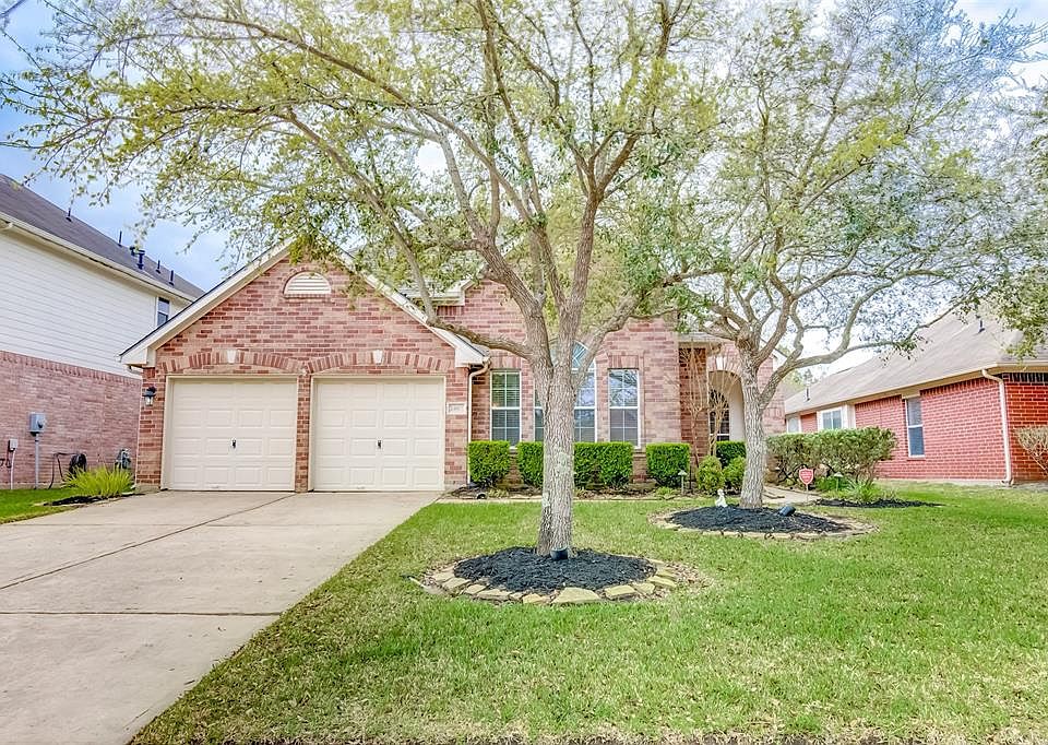 1st image of 24815 Trailstone Ct