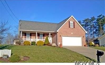 2nd image of 400 Northwood Villa