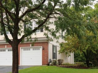 1360 W Alder Creek Dr, Romeoville, IL 60446