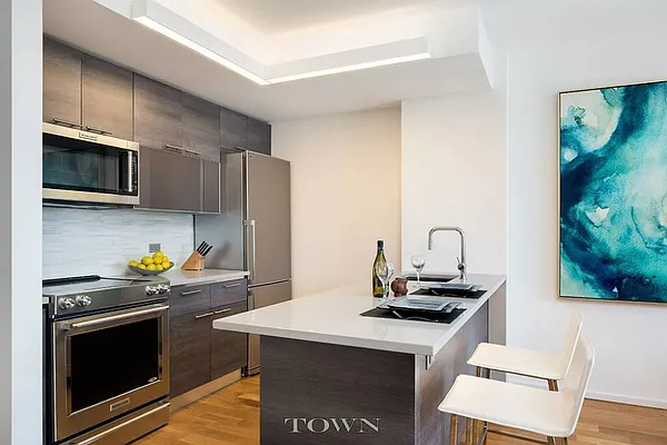 Rented by Town Residential | media 2