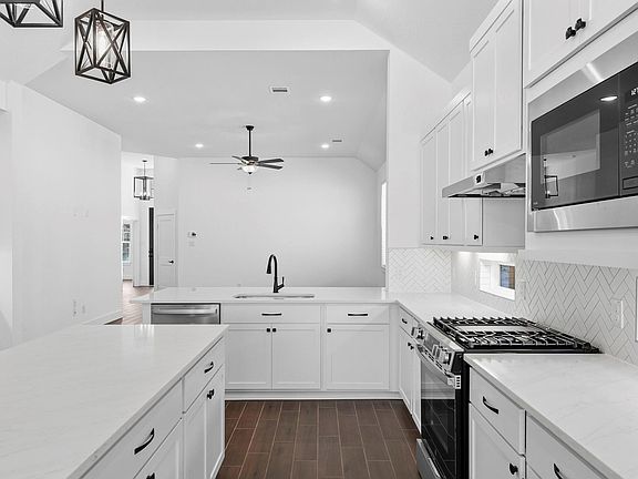 6th image of this home