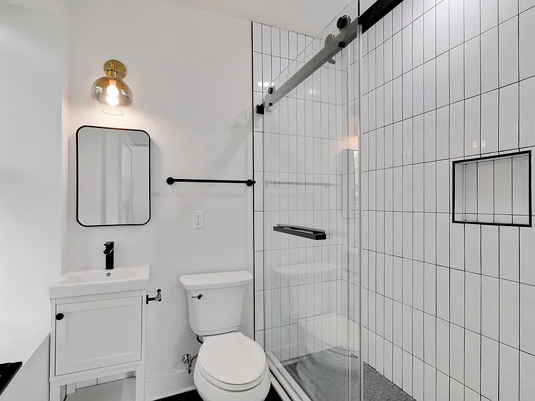 4735 Hazel Ave #3F — Photo 7