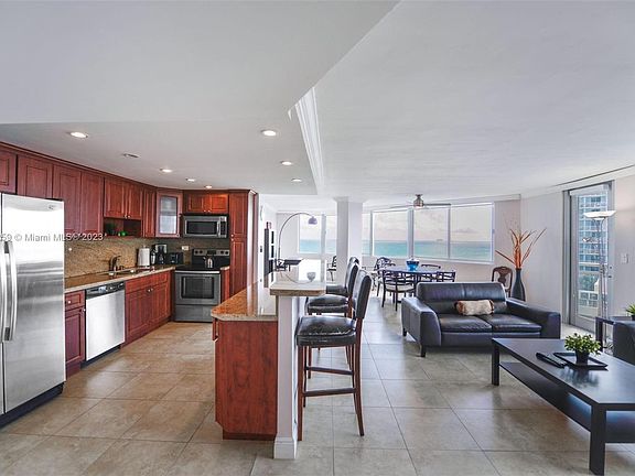 5th image of 7135 Collins Ave APT 815