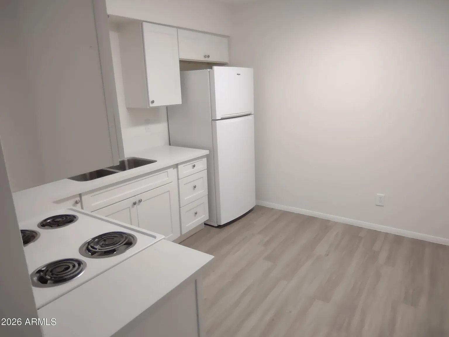 2 bed, 1.0 bath, 900 sqft, $1,295 — Photo 4