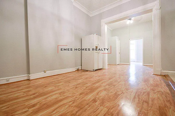 Rented by Emes Homes Realty LLC | media 2