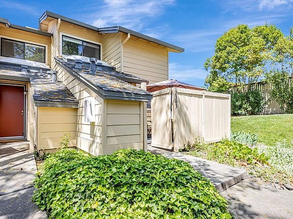 2nd image of 2303 Woodlake Drive
