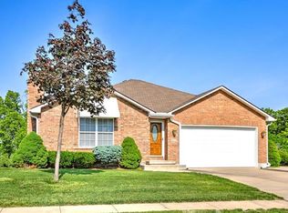600 SW Bobcat St, Oak Grove, MO 64075