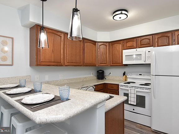 4th image of 38298 Hummingbird Ln Unit 261