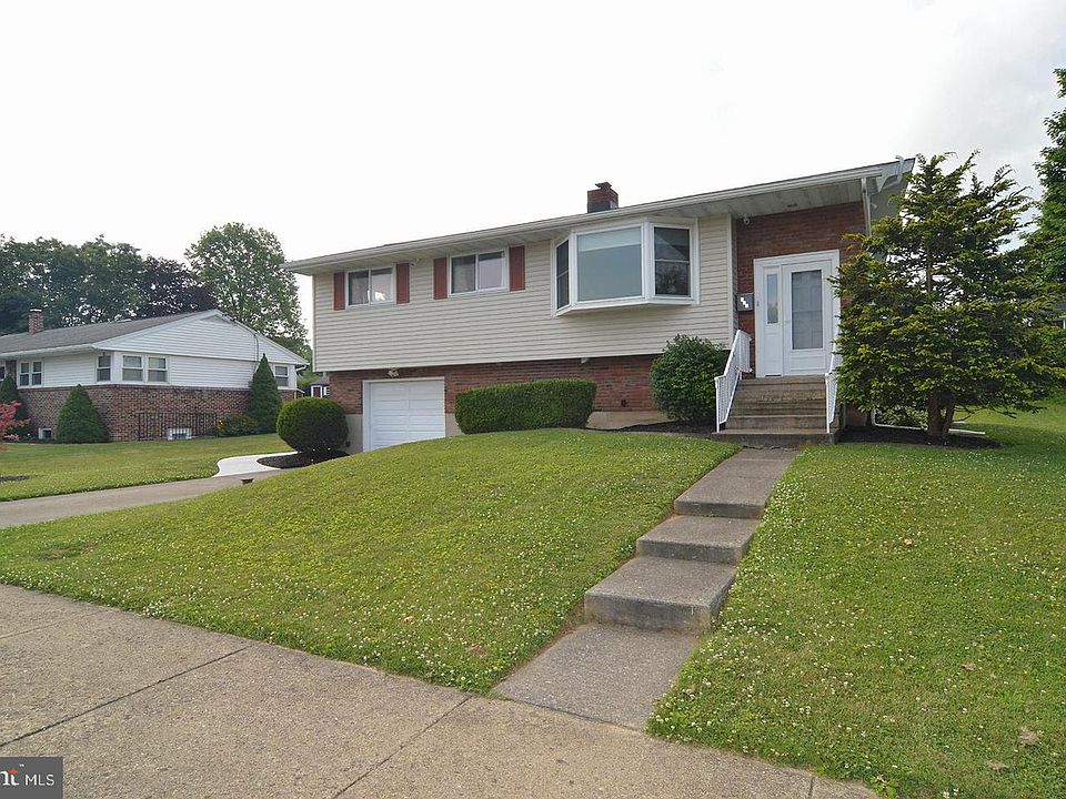 1st image of 312 Somerset St