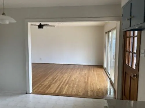3 bed, 1194 sqft, $2,400 — Photo 3