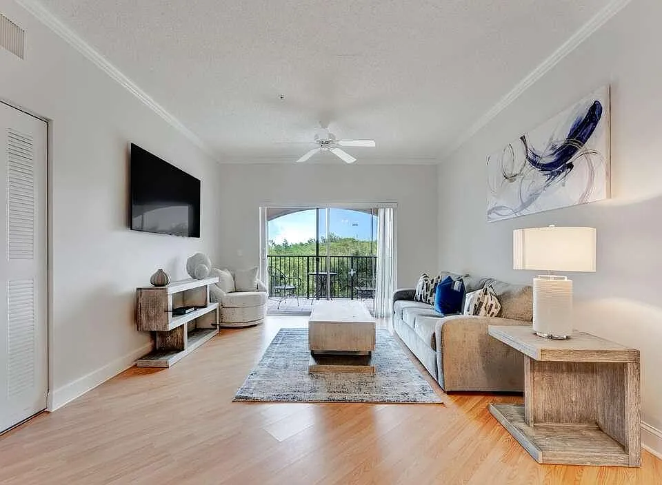 2417 Tuscany Way #2417