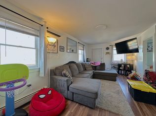 15 Cooks Ln #1, Gardiner, NY 12525