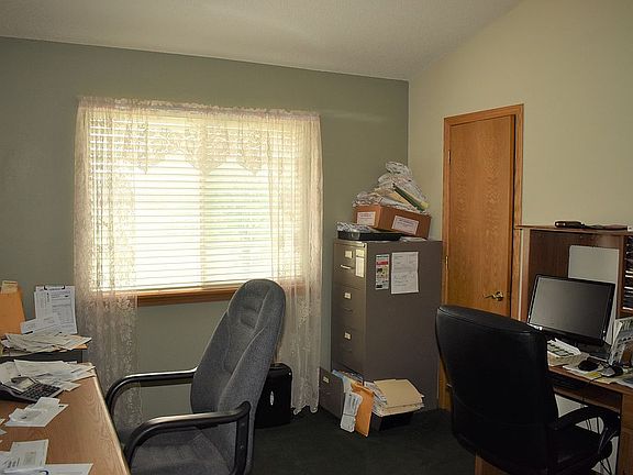 4th image of 1413 Wood Bridge Ct