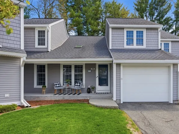 72 Chapin Greene Dr, Ludlow, MA 01056