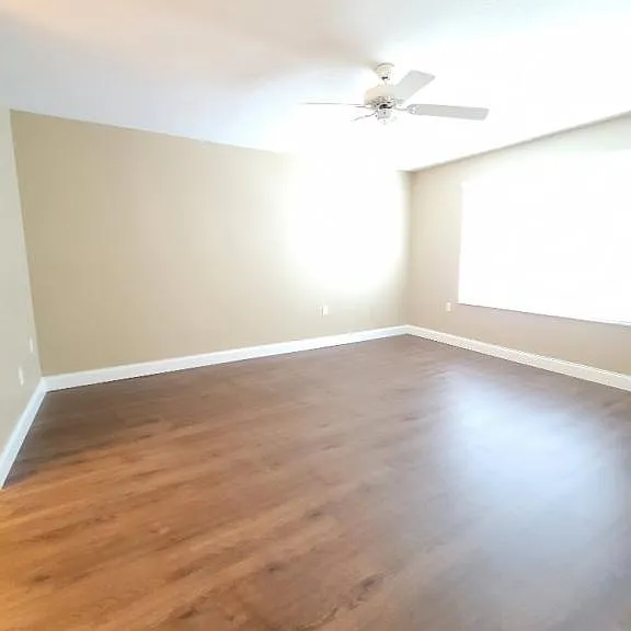 2310 Prime Cir #B — Photo 19