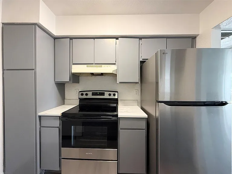 2822 S Bartell Dr #38 — Photo 5