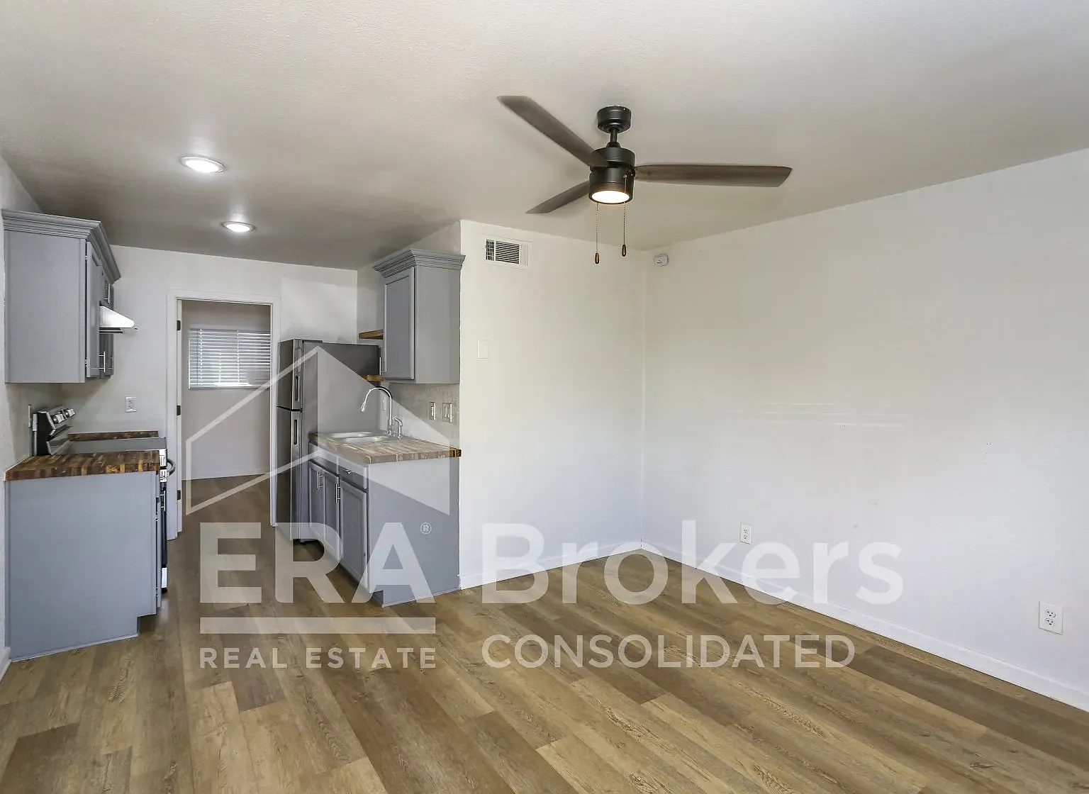 ADAMS614 — Photo 3