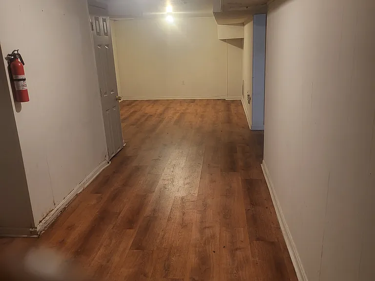3703 Jackson Ave #BASEMENT — Photo 16
