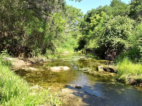 1649 County Road 209, Weimar, TX 78962