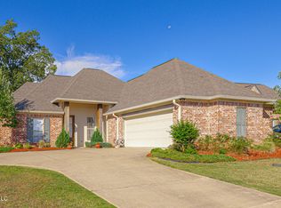 285 Winterfield Ct, Brandon, MS 39042