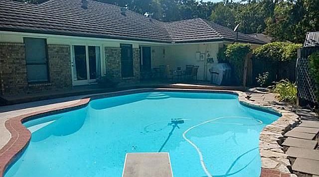 1st image of 2003 Surrey Oaks Dr
