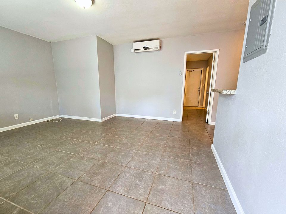 1st image of 641 NE 8th Ave