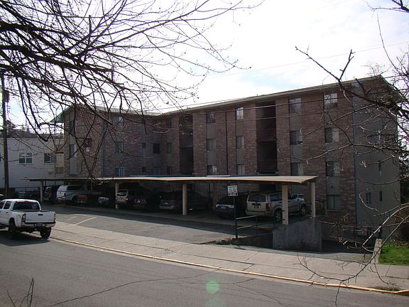 2nd image of 630 NE Maiden Ln APT 23