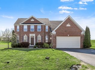 11415 Buhrman Dr E, Waynesboro, PA 17268
