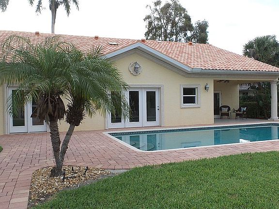Covered Lanai & French Doors