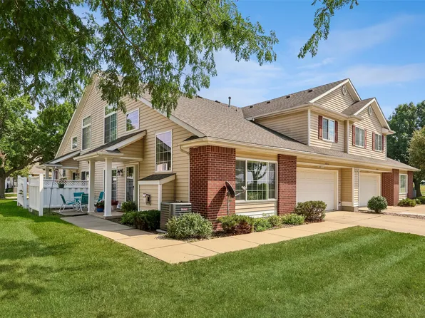 5414 Longview Ct Unit 2, Johnston, IA 50131