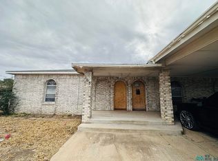 103 W Yeso Dr, Hobbs, NM 88240