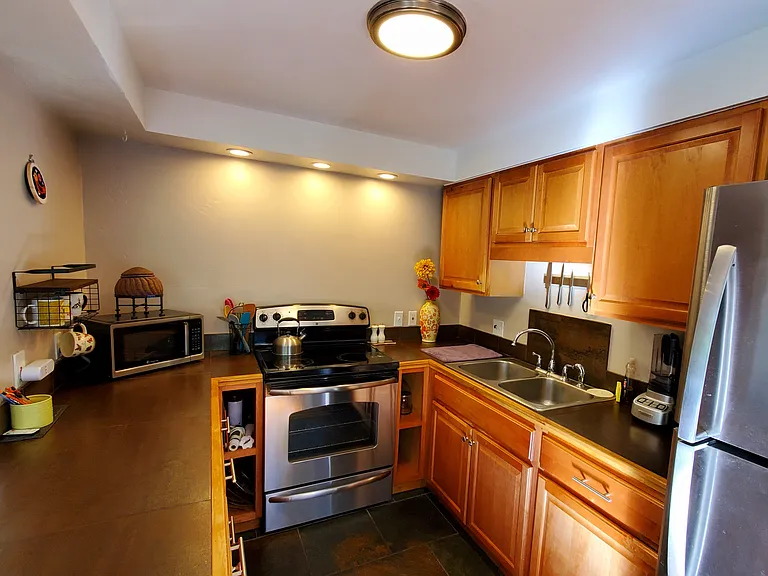 2160 W 2nd Ave #5 — Photo 14