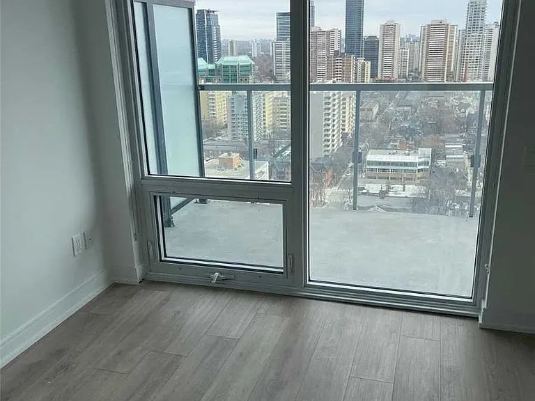 3 Gloucester St #2903 — Photo 5