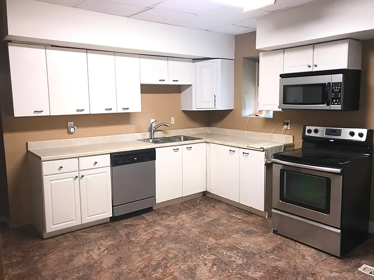 4621 Pennsylvania Ave — Photo 14