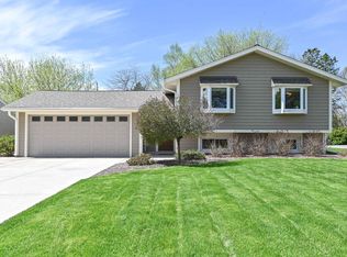 1535 17th Ave, Grafton, WI 53024