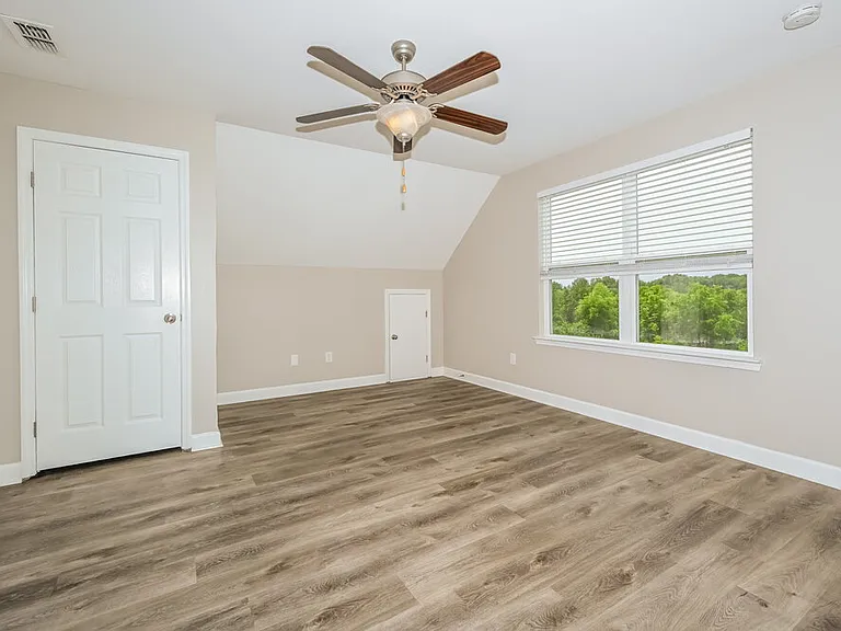 8809 Cressent Glen Ct — Photo 14