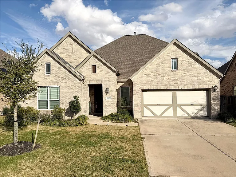 6610 Lake Oasis Dr — Photo 2