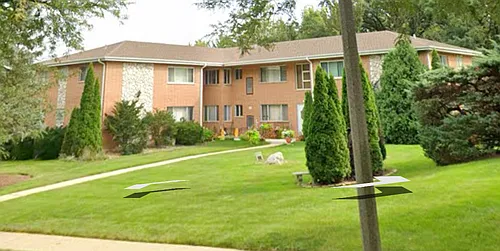 19 W Walnut Ct #4 Photo 1