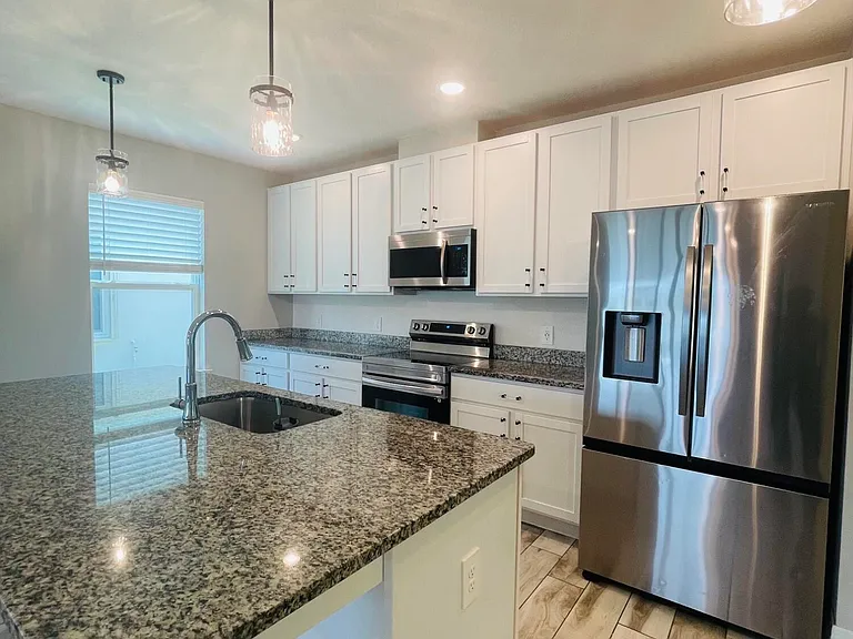 9381 SW Serapis Way — Photo 16