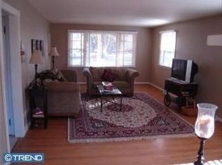 716 Cedar Ave, Haddonfield, NJ 08033