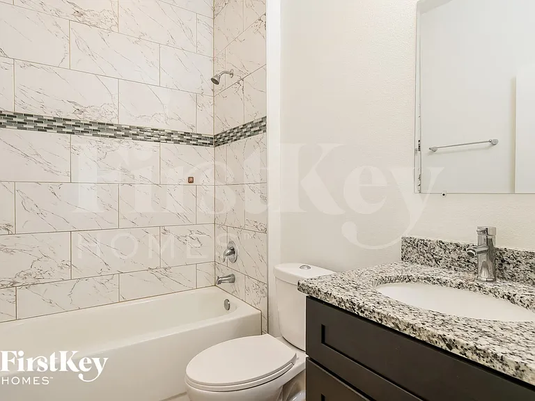 1133 Platte Ln N — Photo 14