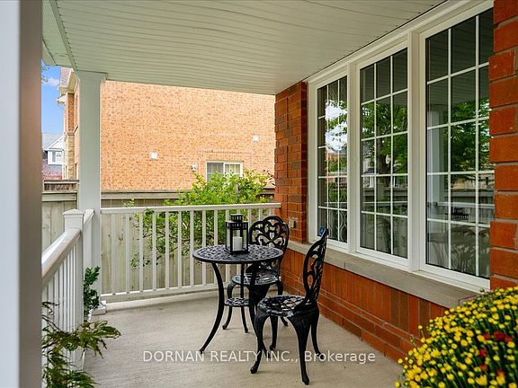 5th image of 4 Hanaway Dr