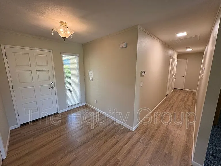 4230 W Grove Ct — Photo 17