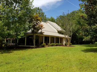23581 Hillview Rd, Saucier, MS 39574