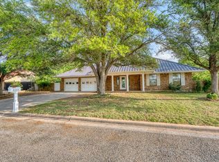 405 E Granite Street, Llano, TX 78643-0000