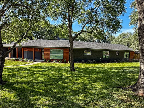 5th image of 52055 Lockwood Dr